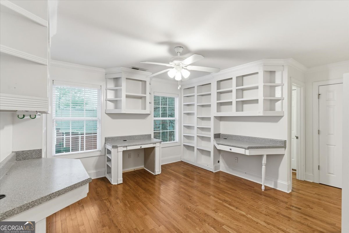 16 Quarter Horse Drive NW