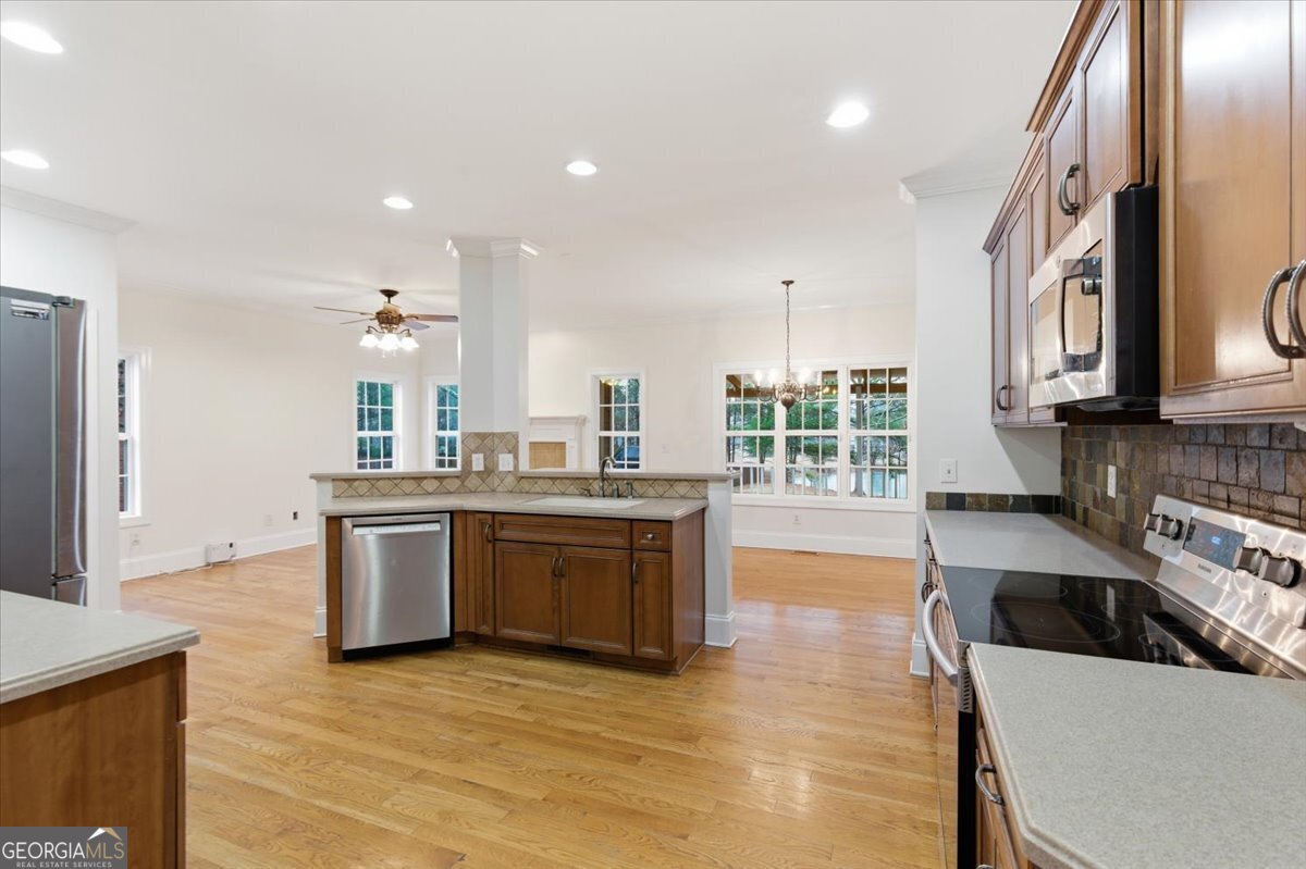 16 Quarter Horse Drive NW