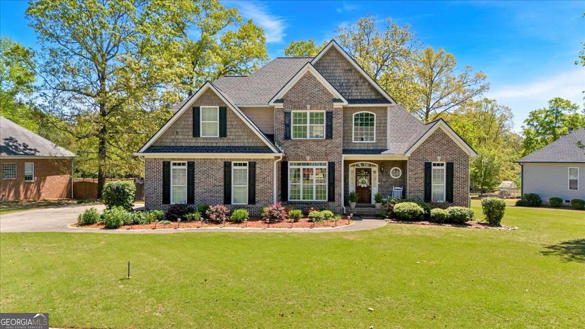 16 Quarter Horse Drive NW