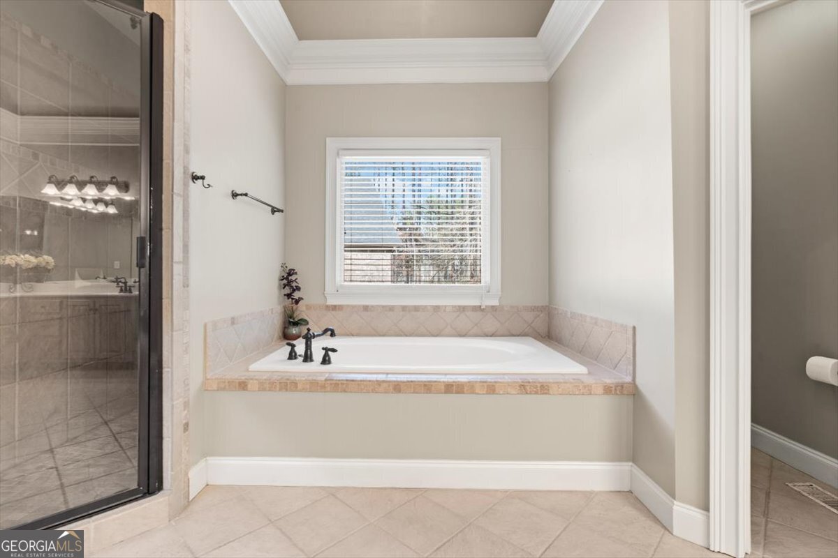 18 Nelson Boulevard NW