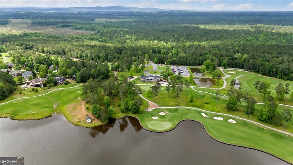 18 Nelson Boulevard NW