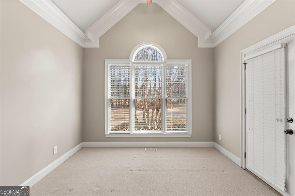 18 Nelson Boulevard NW