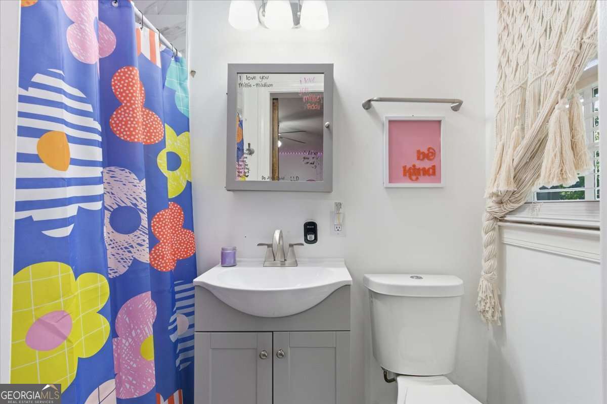 7 Thrushwood Road NE