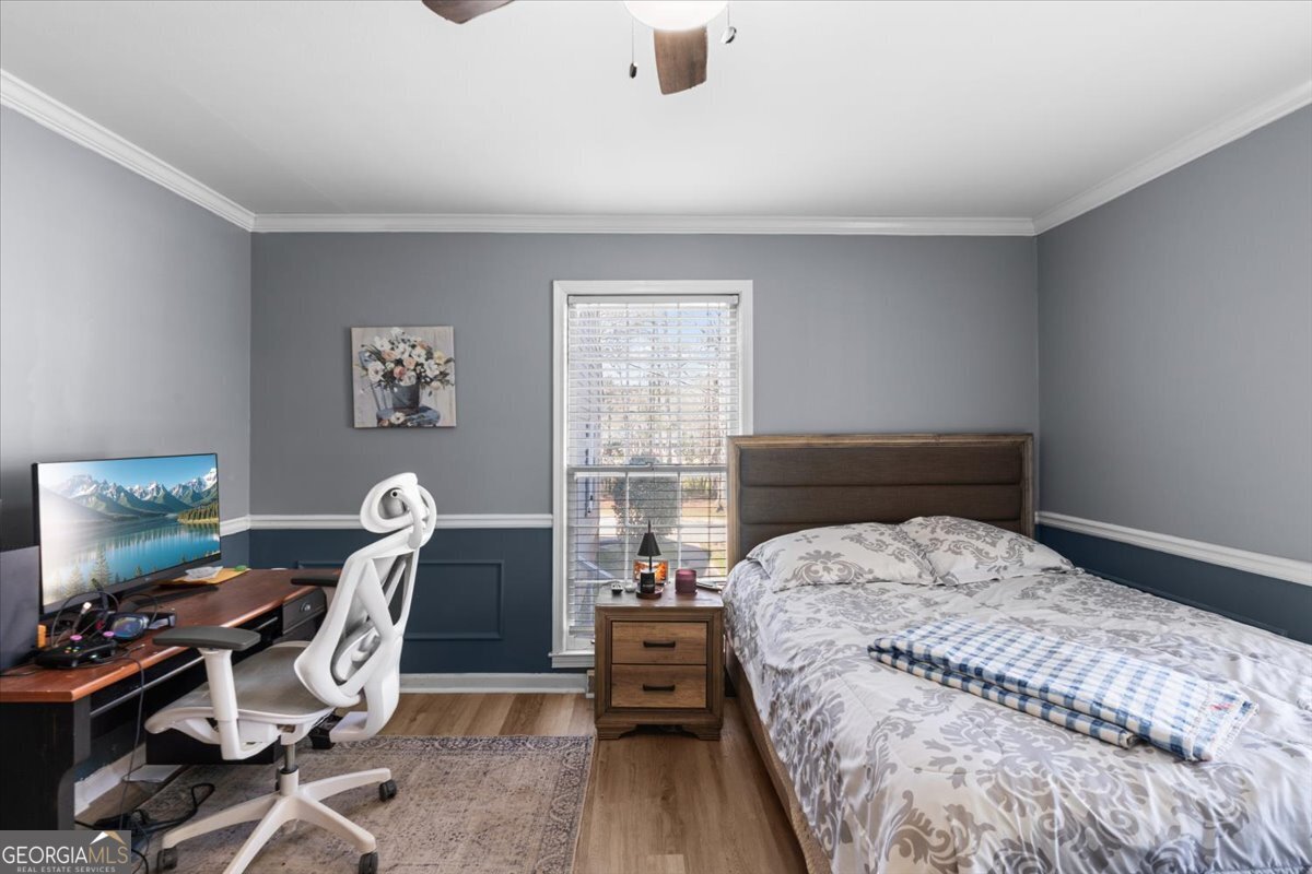 108 E Creekview Drive SW