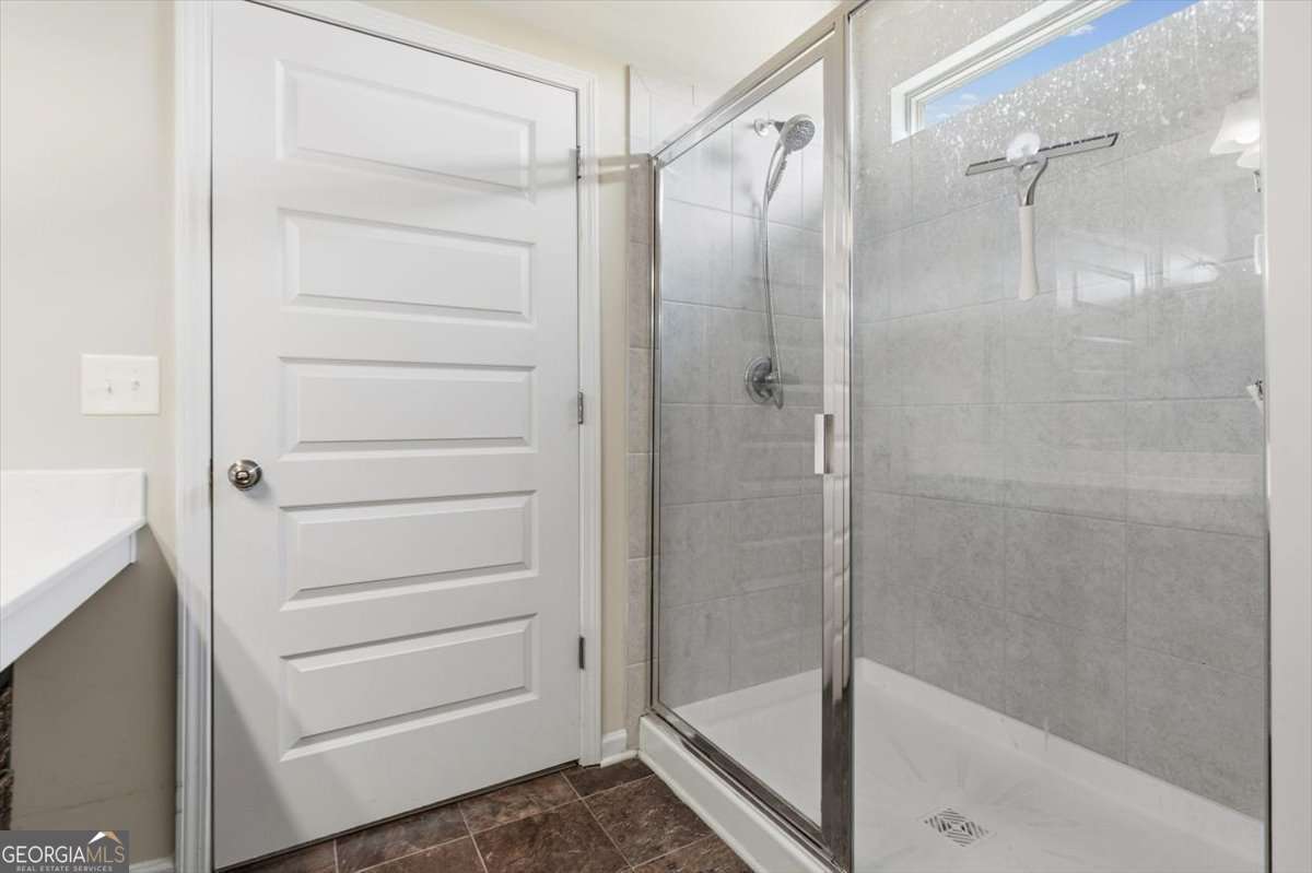 11 Rambling Oaks Drive NE