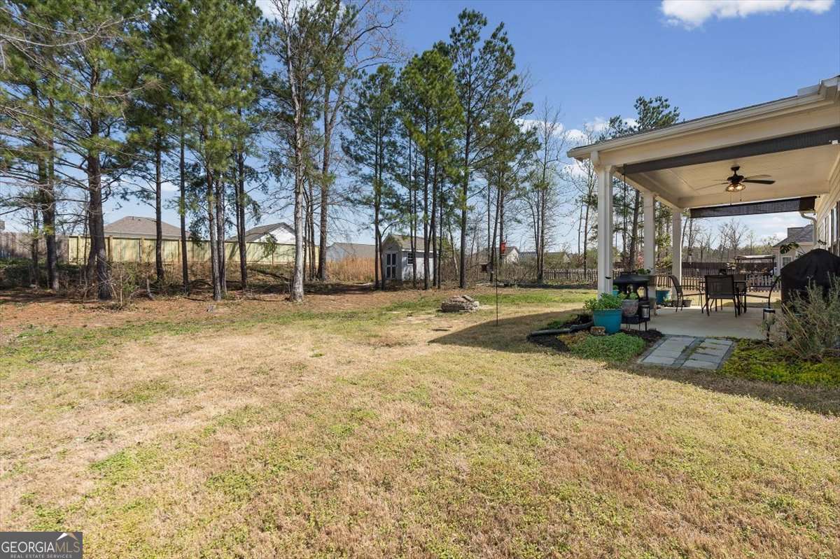 11 Rambling Oaks Drive NE