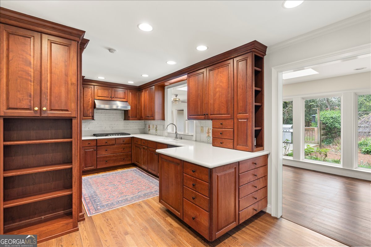 7 Pine Valley Road SW