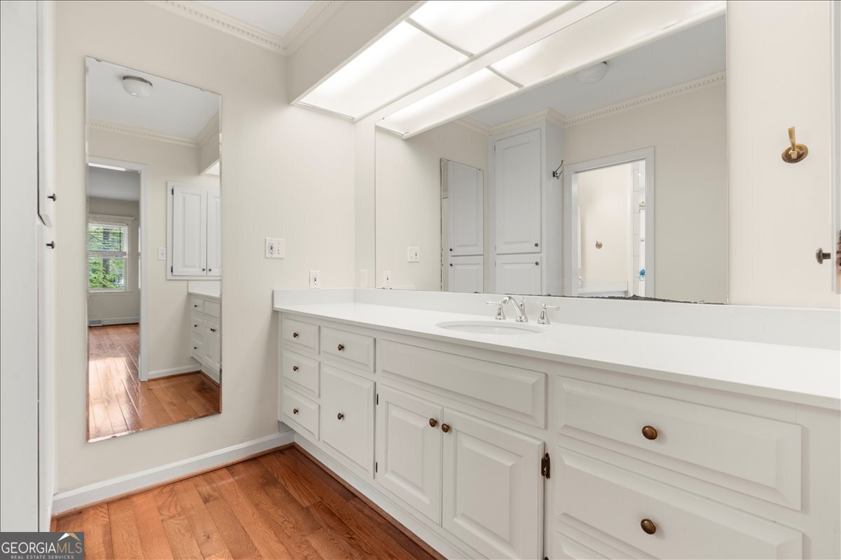 7 Pine Valley Road SW