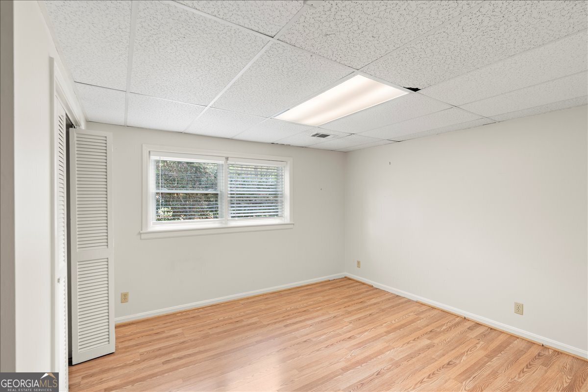 7 Pine Valley Road SW