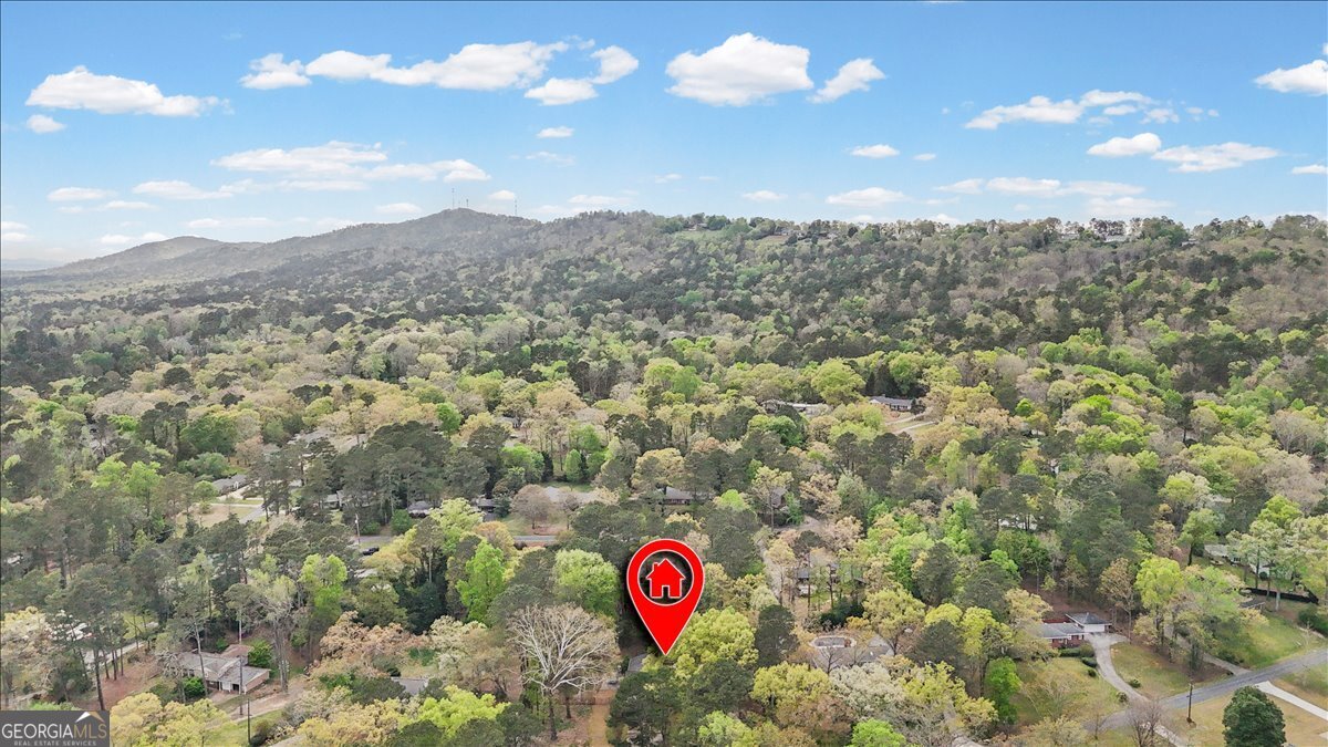 7 Pine Valley Road SW