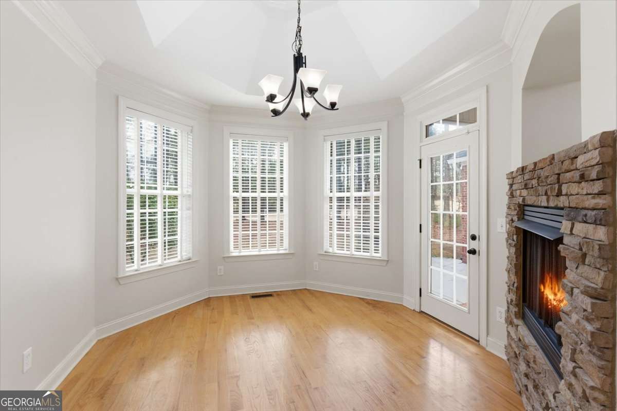 16 Nelson Boulevard NW