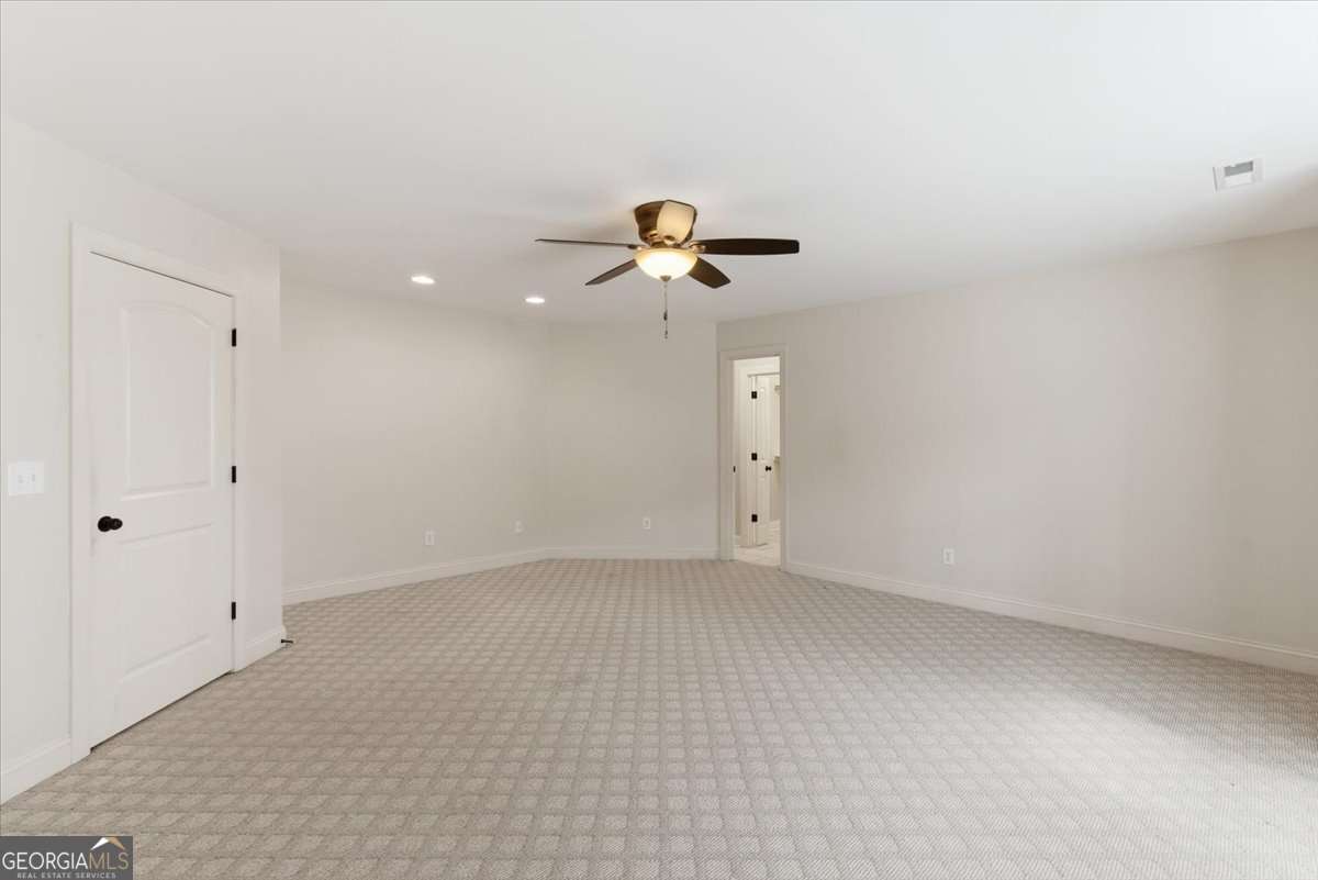 16 Nelson Boulevard NW