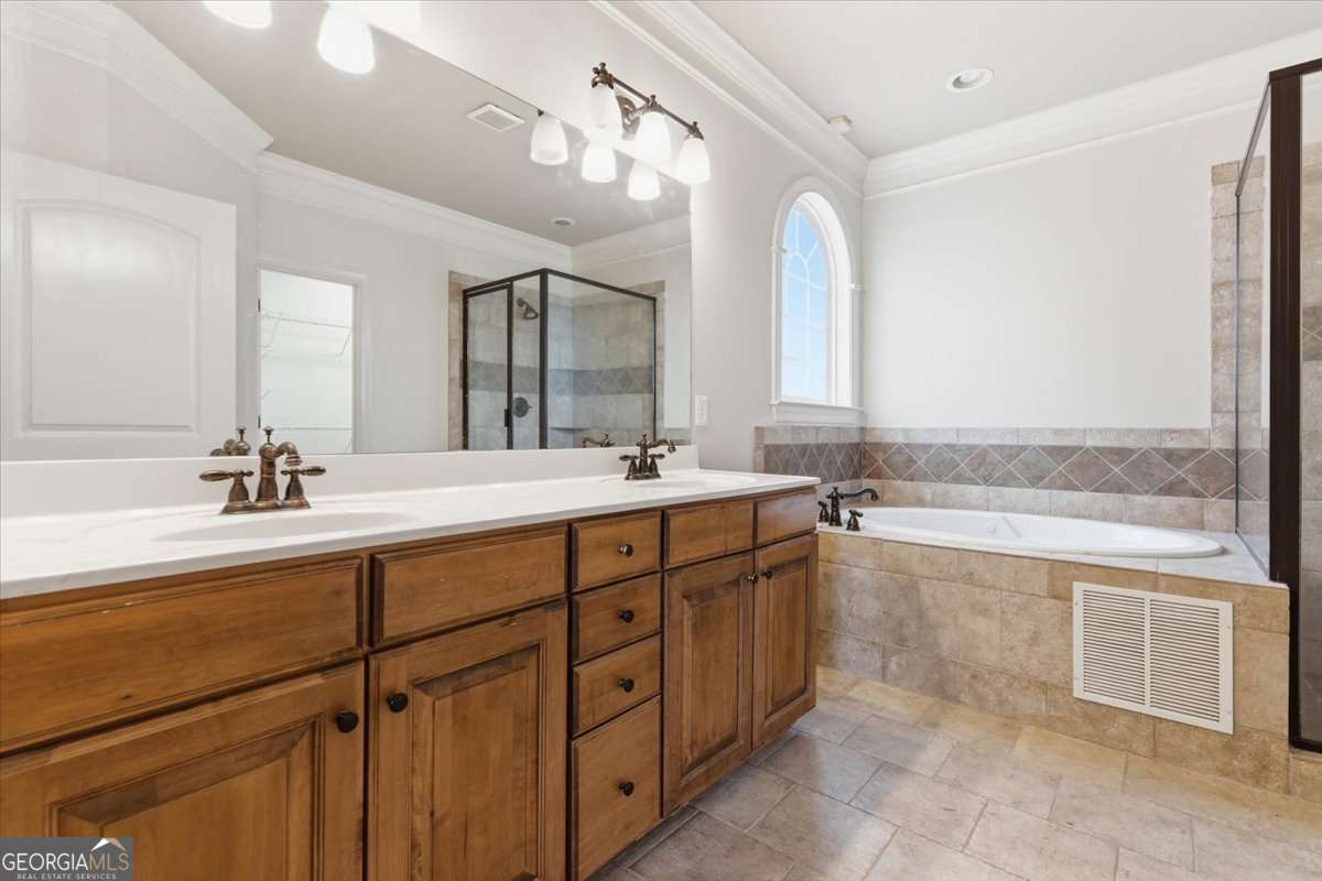 16 Nelson Boulevard NW