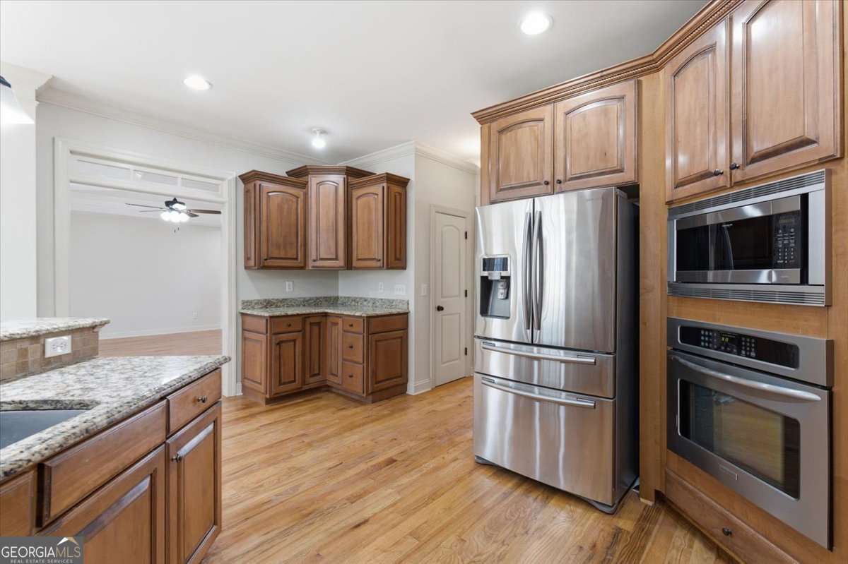 16 Nelson Boulevard NW