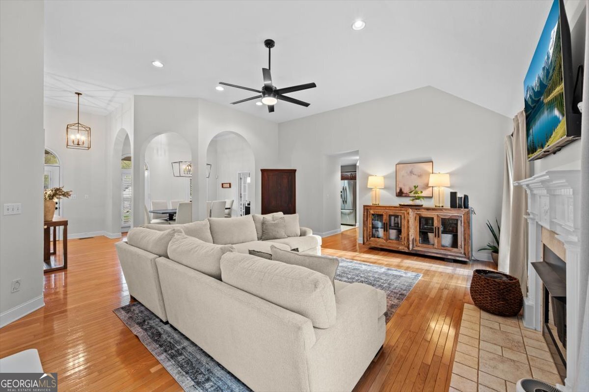 45 Sequoyah Trail