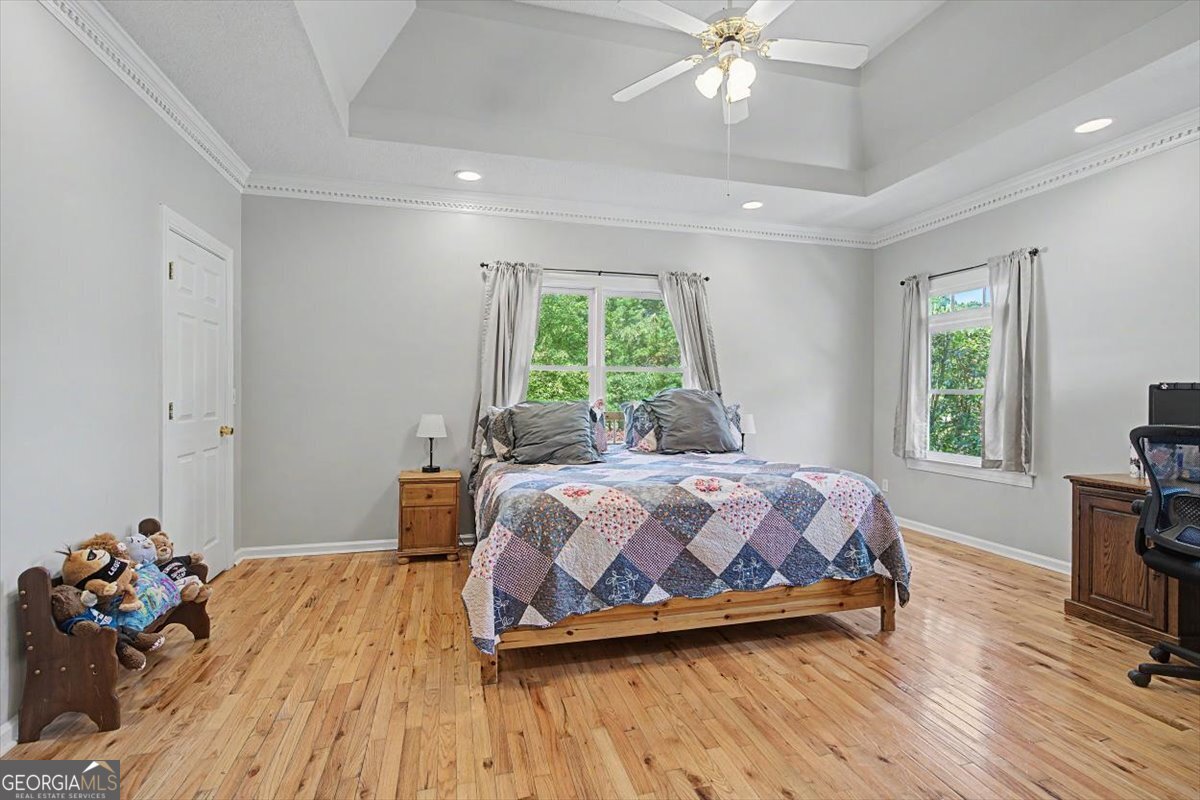 15 Lucas Lane SW