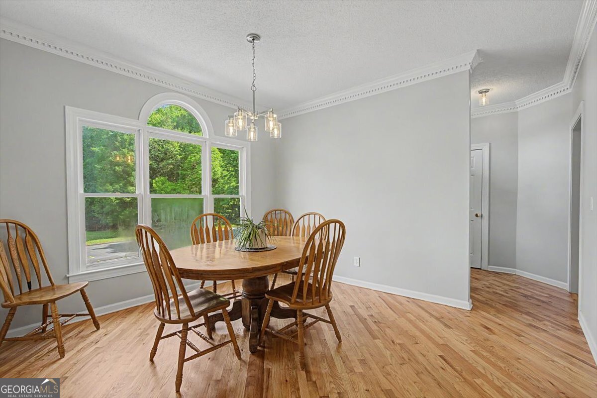 15 Lucas Lane SW