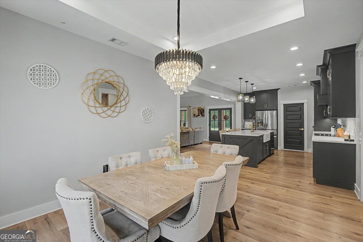 464 Lancaster Road SW
