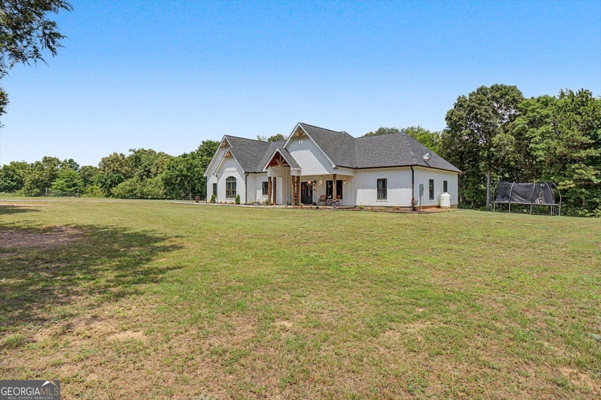 464 Lancaster Road SW