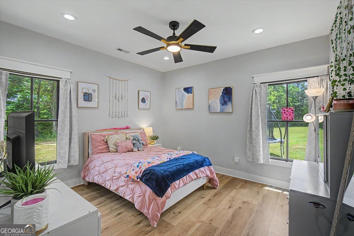 464 Lancaster Road SW