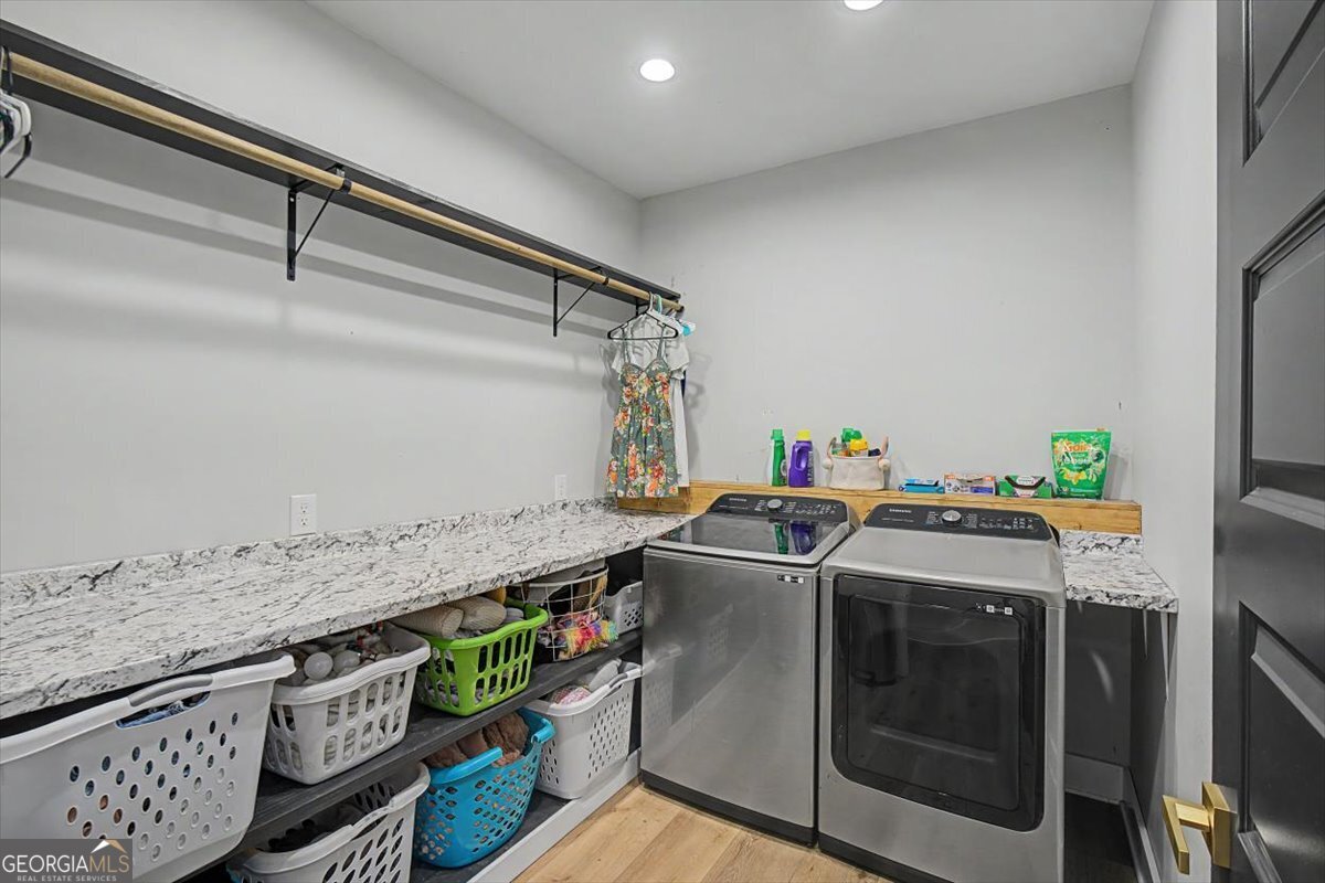 464 Lancaster Road SW