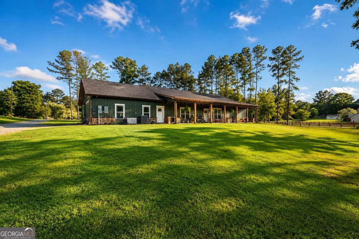 1282 Radio Springs Road SW