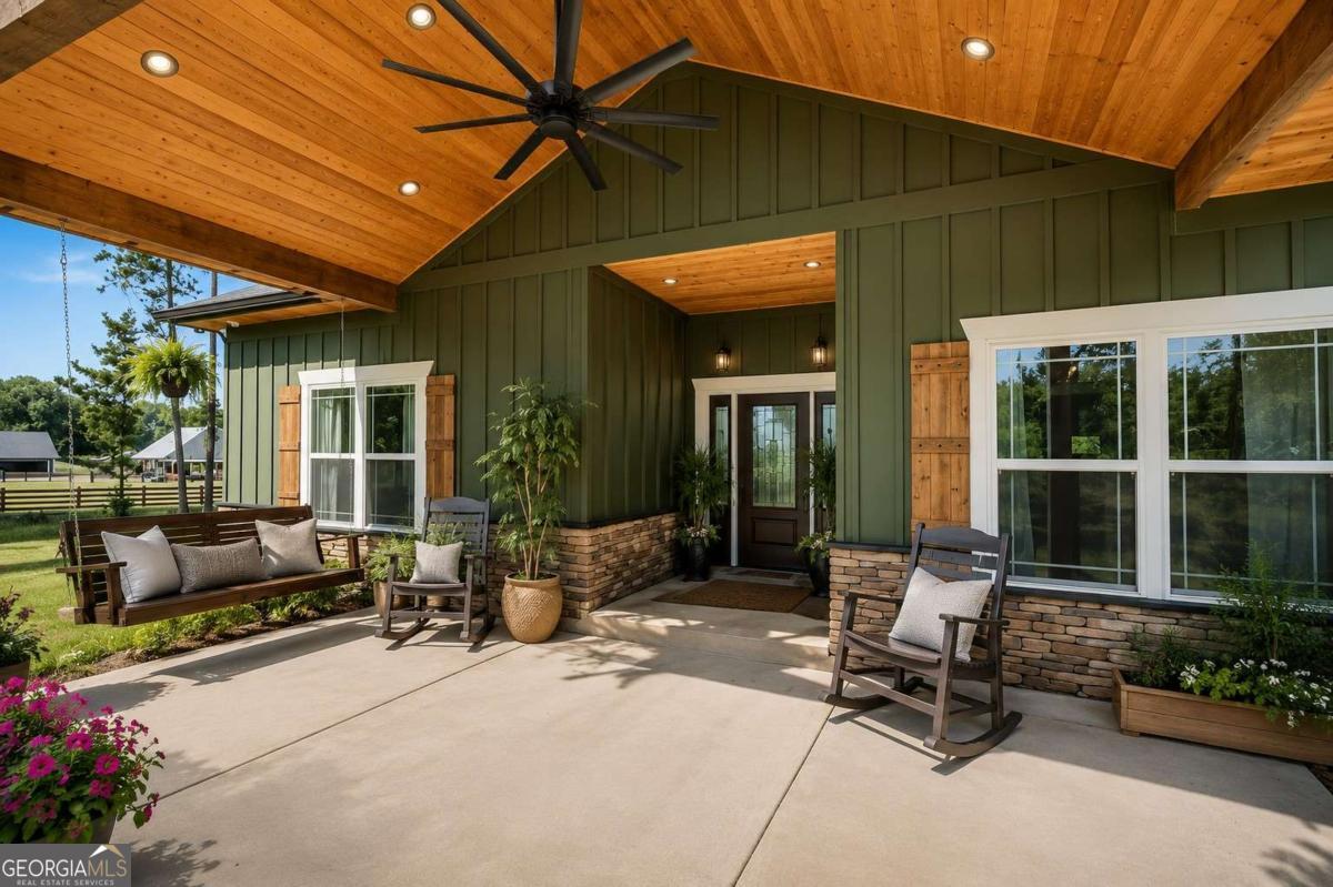 1282 Radio Springs Road SW