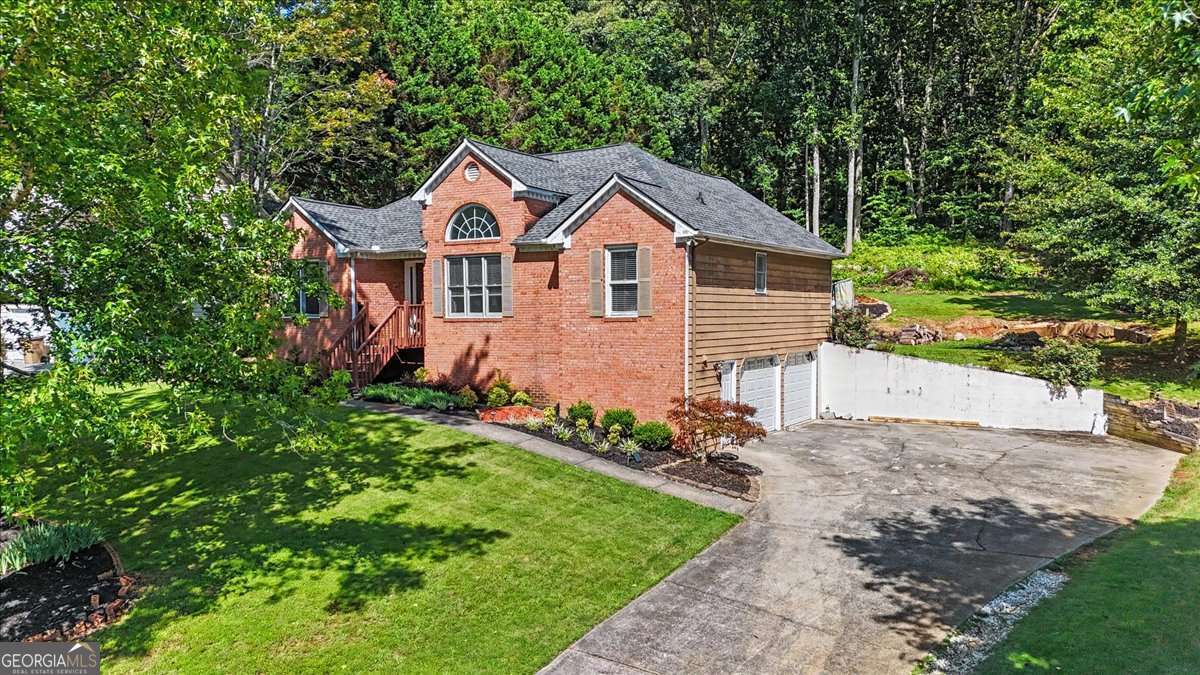 32 Country Meadow Way NW