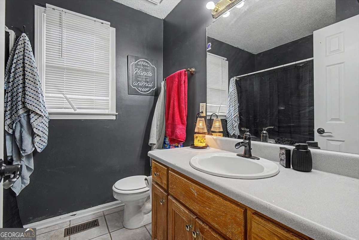 32 Country Meadow Way NW