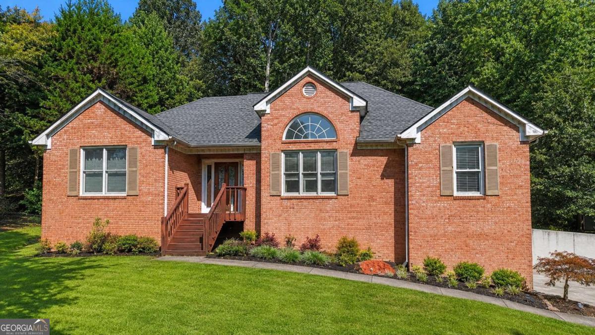 32 Country Meadow Way NW
