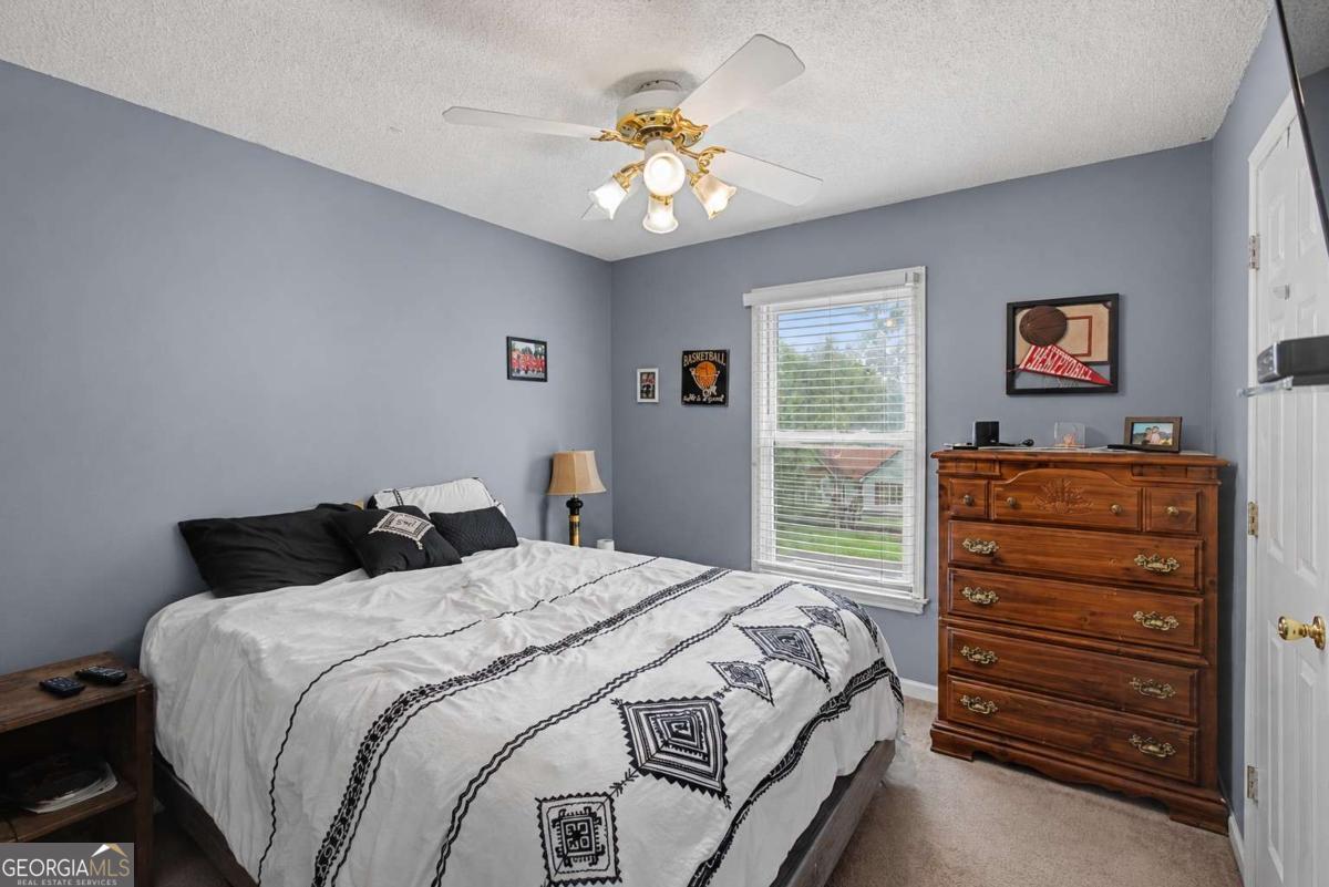 32 Country Meadow Way NW