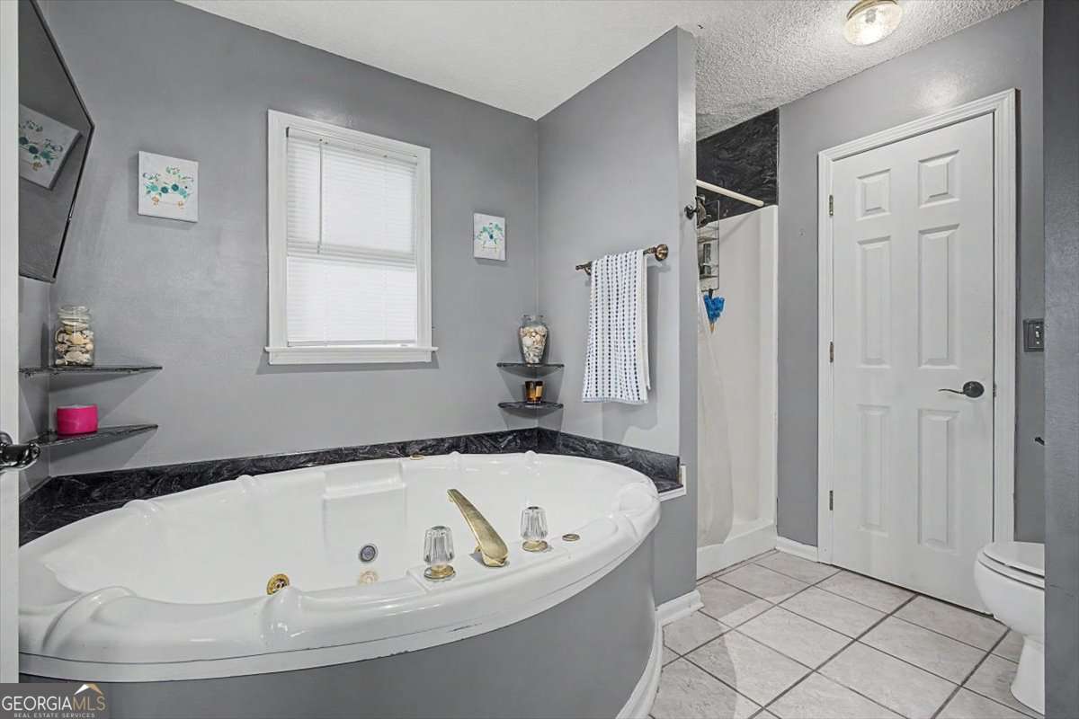32 Country Meadow Way NW