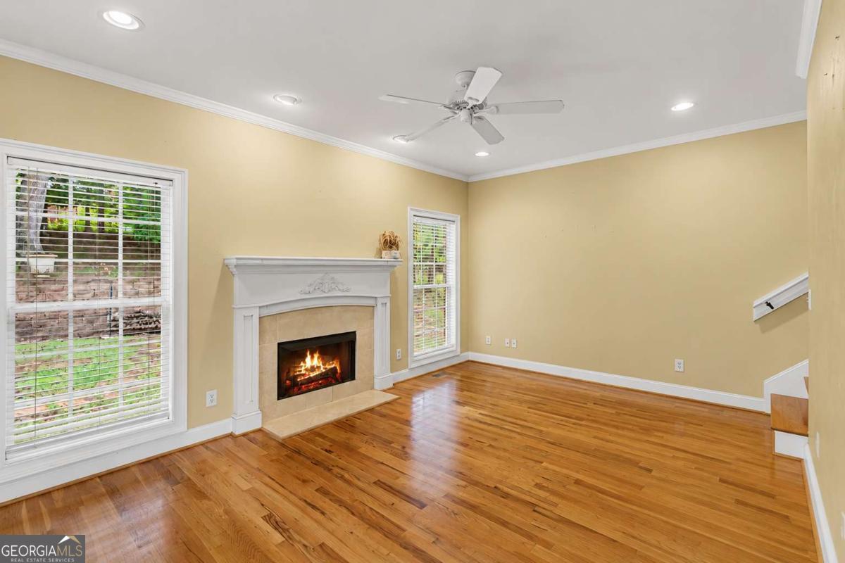 6 Stonebrook Drive SW