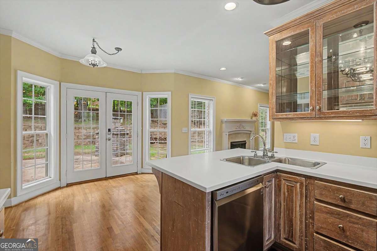 6 Stonebrook Drive SW