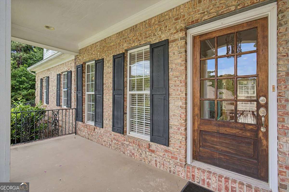6 Stonebrook Drive SW
