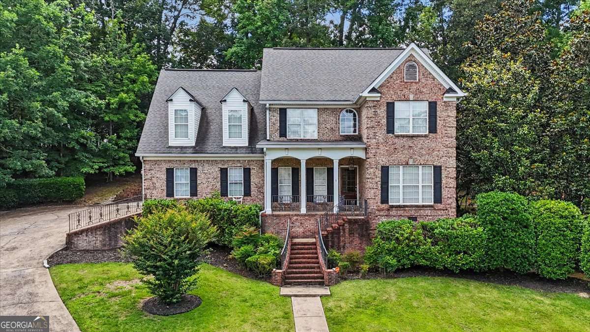 6 Stonebrook Drive SW