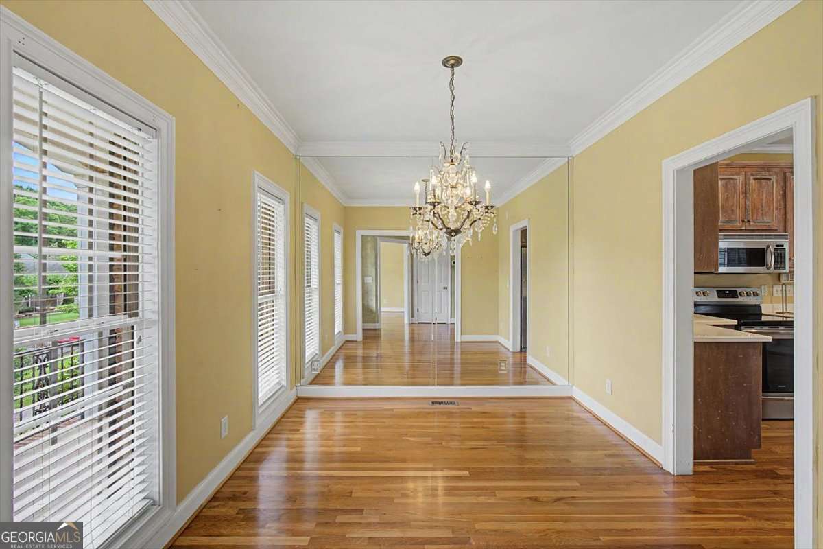 6 Stonebrook Drive SW