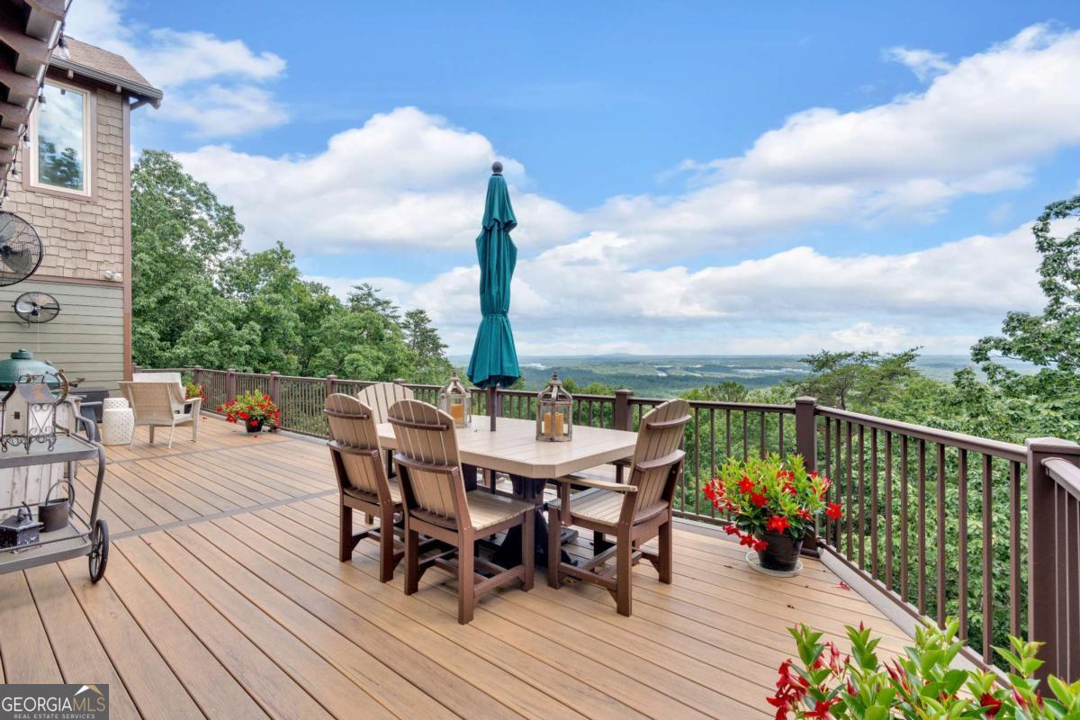 52 Waterside Drive SE