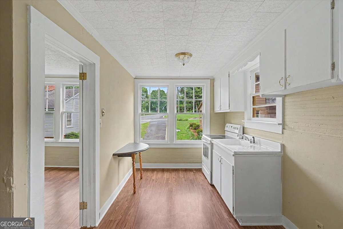 4 Sherwood Road SW