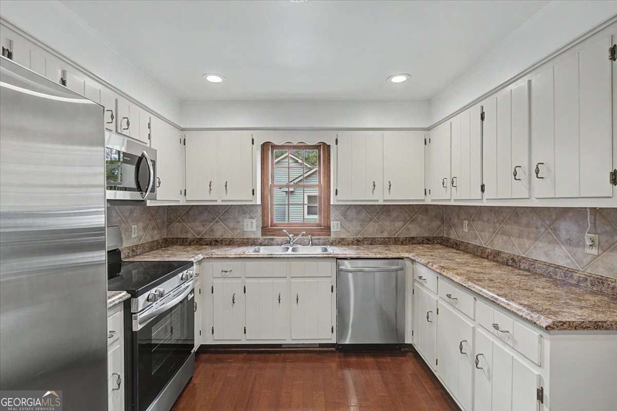 4 Sherwood Road SW