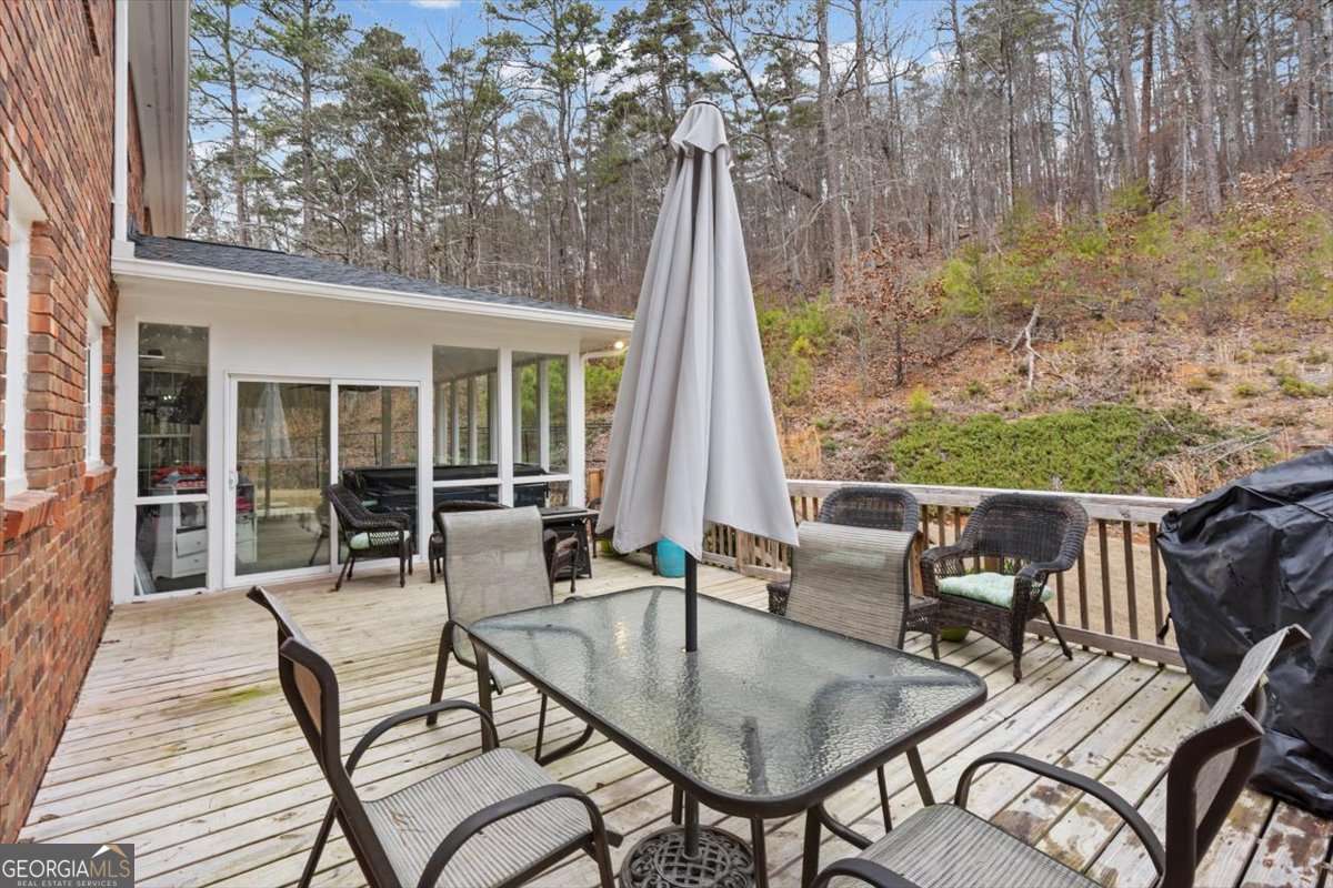 20 Pine Valley Road SW