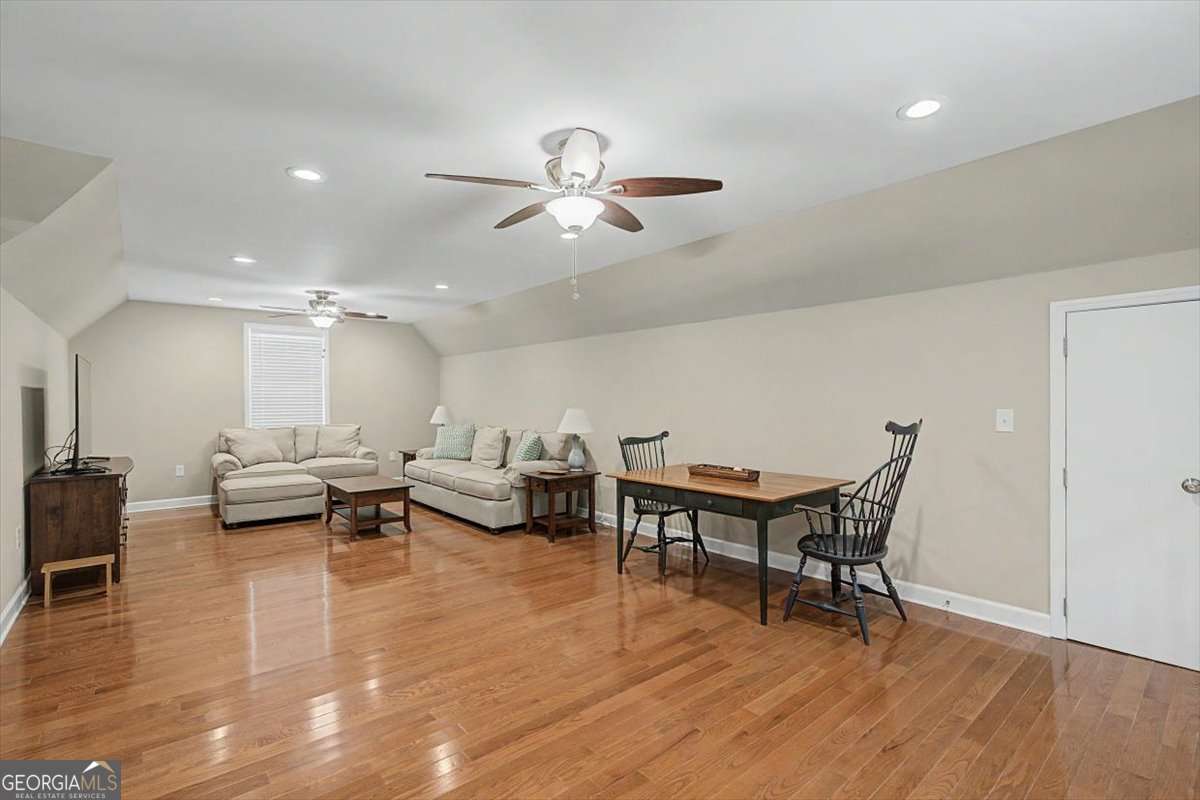 1141 Buttermilk Road SW