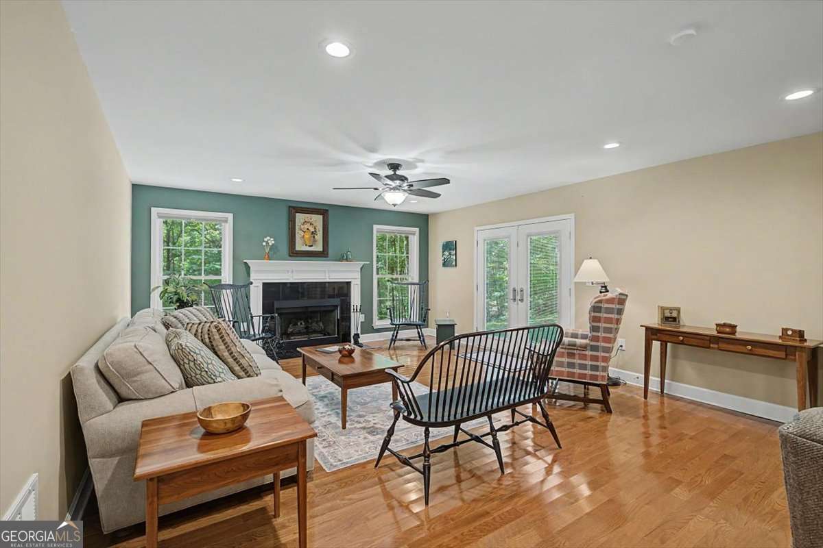 1141 Buttermilk Road SW