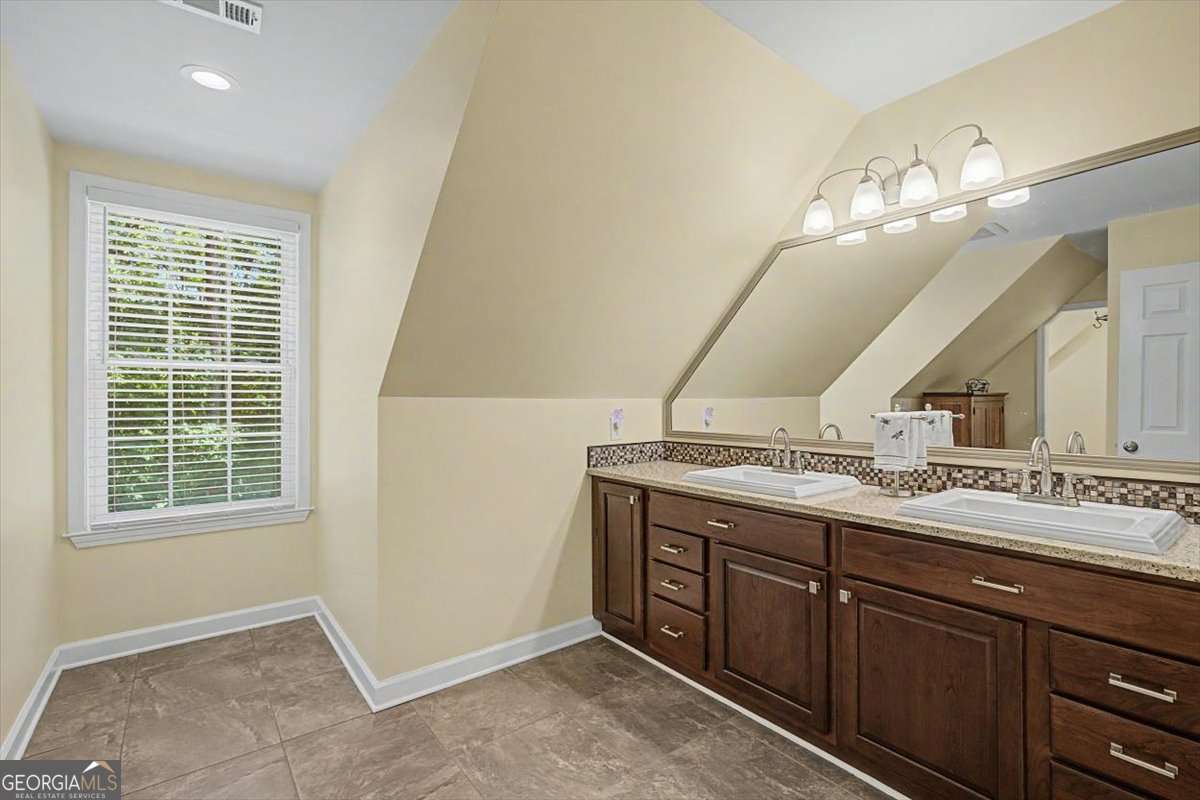 1141 Buttermilk Road SW