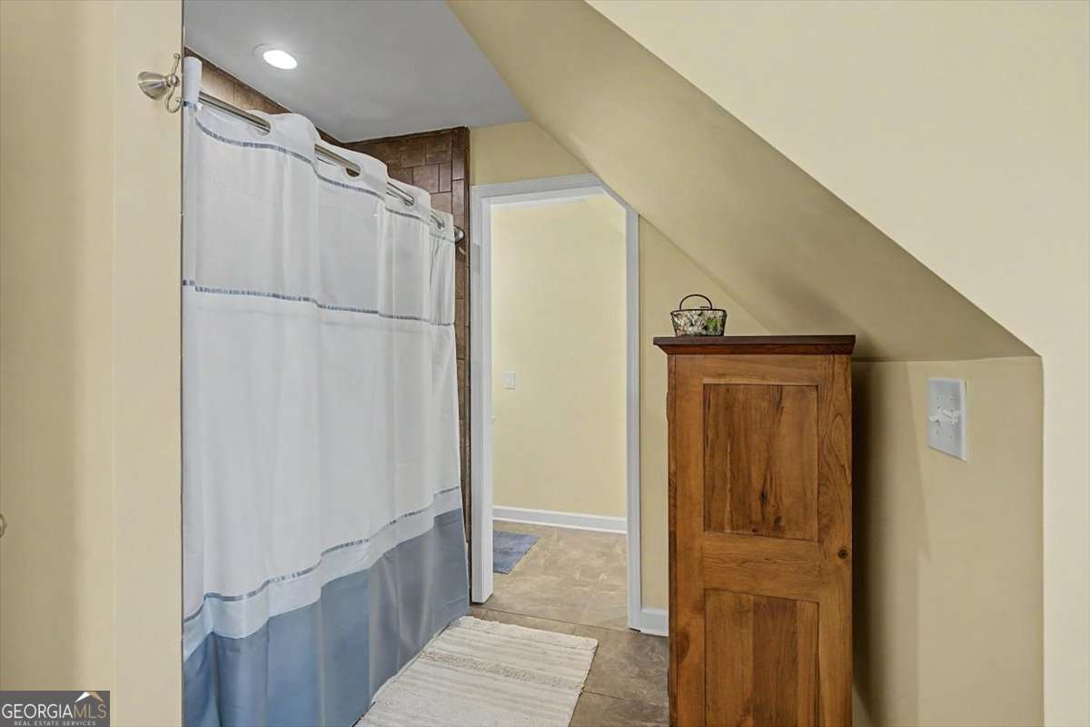 1141 Buttermilk Road SW