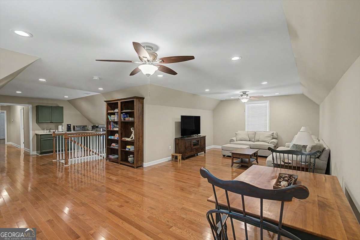 1141 Buttermilk Road SW