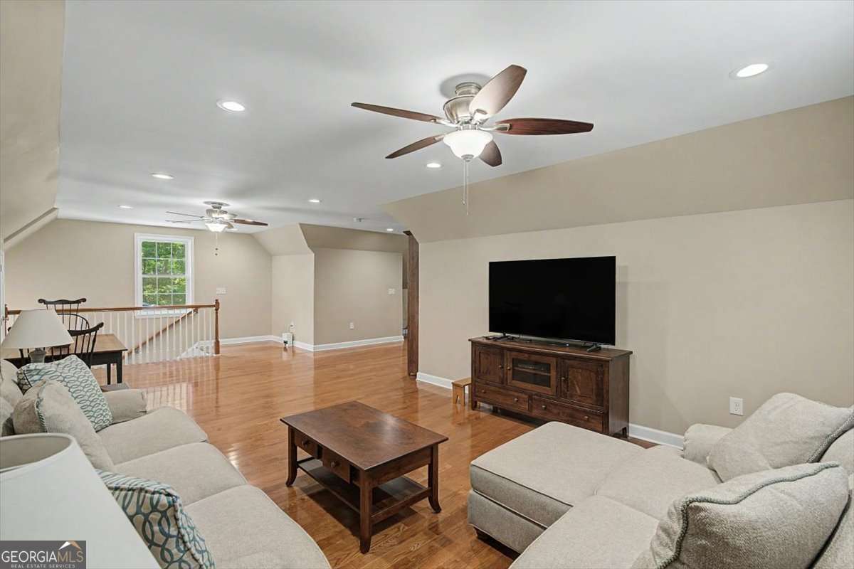 1141 Buttermilk Road SW