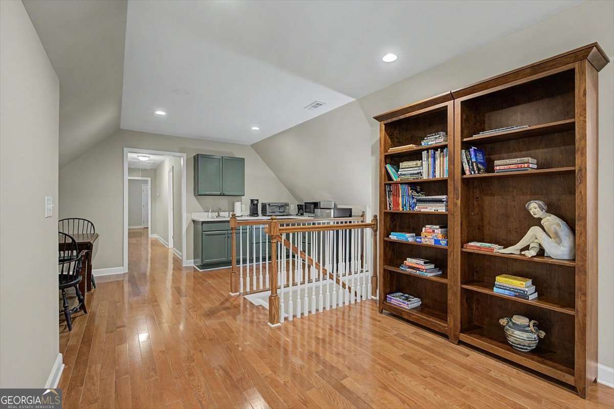 1141 Buttermilk Road SW