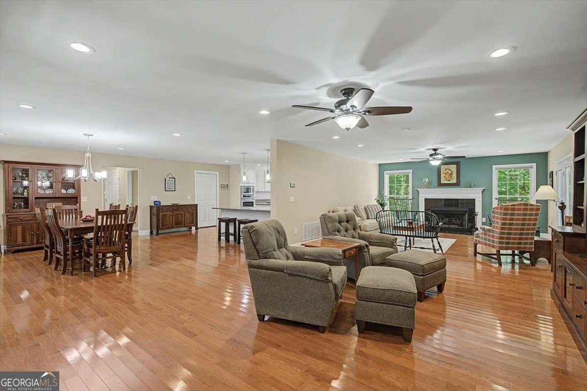1141 Buttermilk Road SW