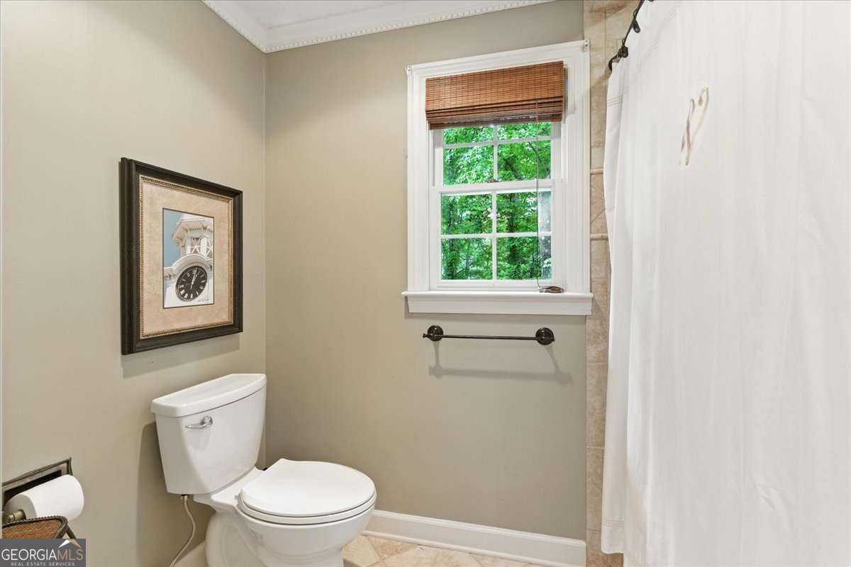 8 Saddle Trail SE
